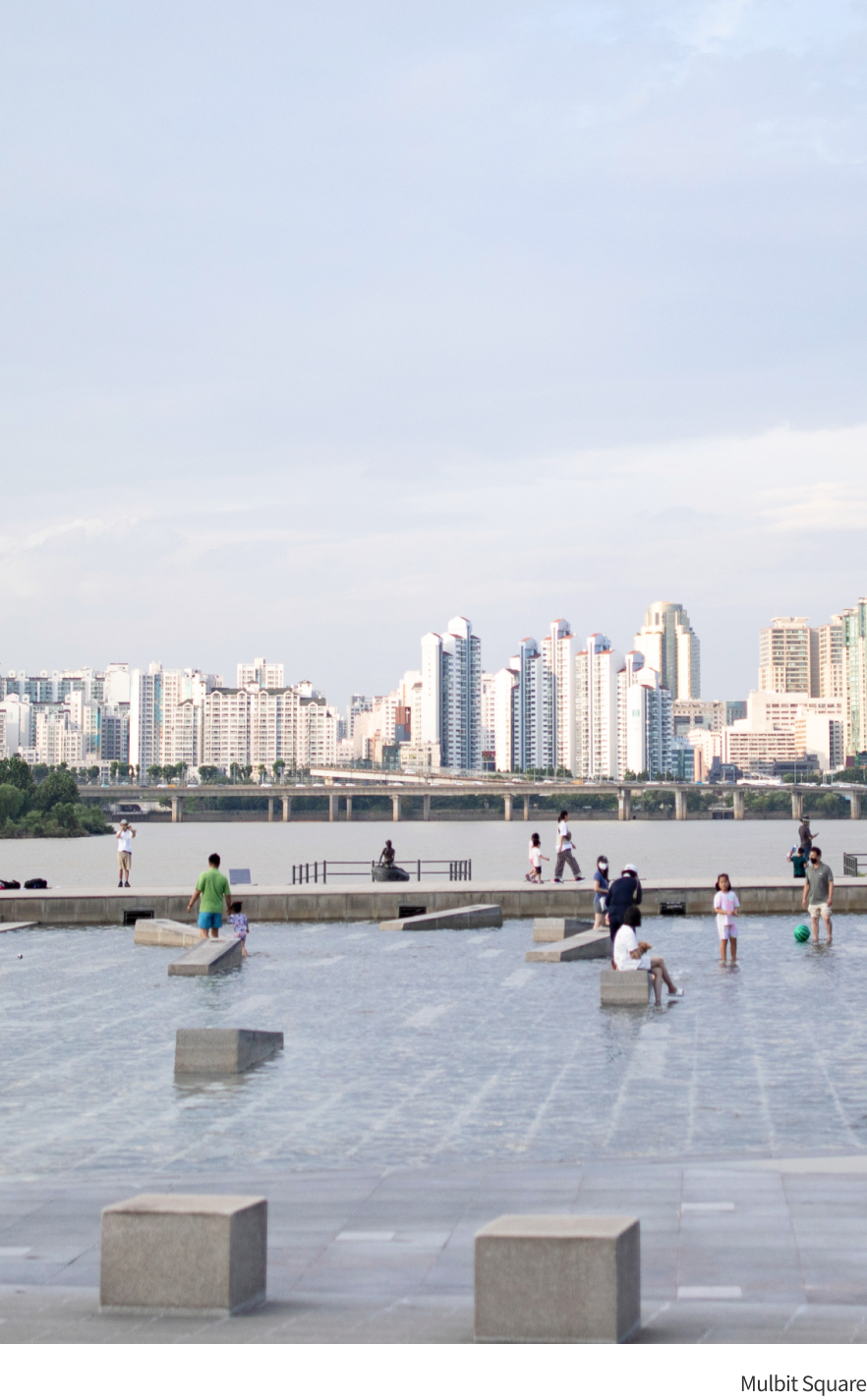 Yeouido Mulbit Square